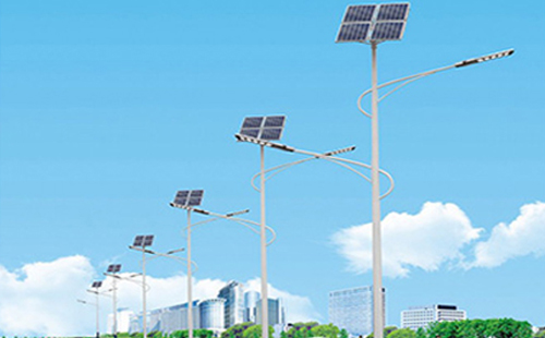 北方冬季青铜峡太阳能路灯的保养要点